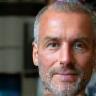 Photo of David L.